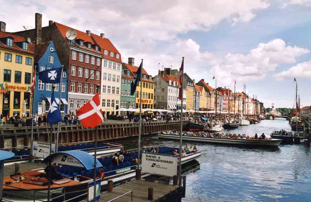 06 - Dinamarca - Copenhague, calle Nyhavn